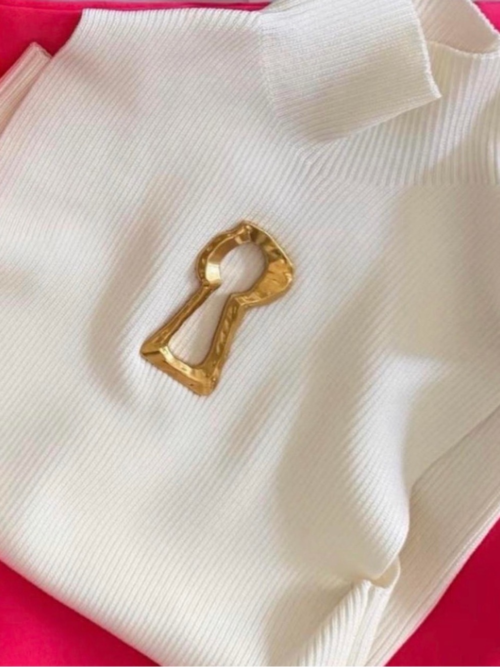 Schiapareli Stunning Runway Inspired Ribbed Knit Top with Gold Keyhole Hardware